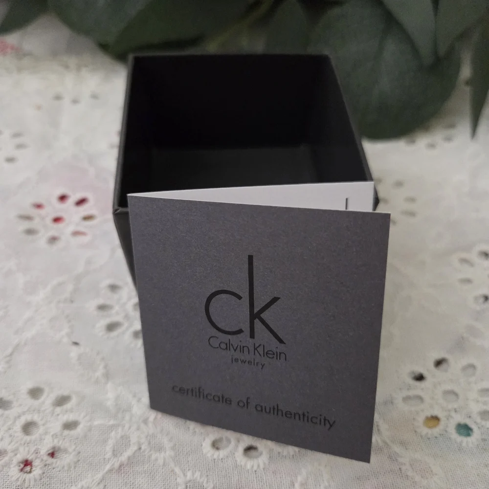 Calvin Klein Collection Metallic Ring with Cluster Design - Picture 5 of 6